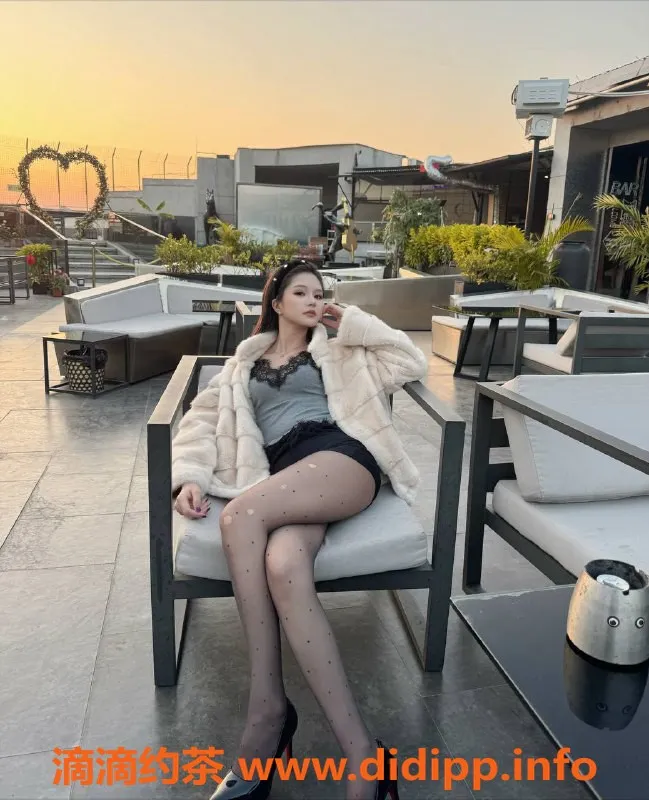 深圳楼凤资源信息,南山贝贝：1000元热情服务，享鸳鸯浴与69