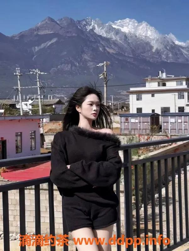 深圳楼凤-南山贝贝：1000元热情服务，享鸳鸯浴与69