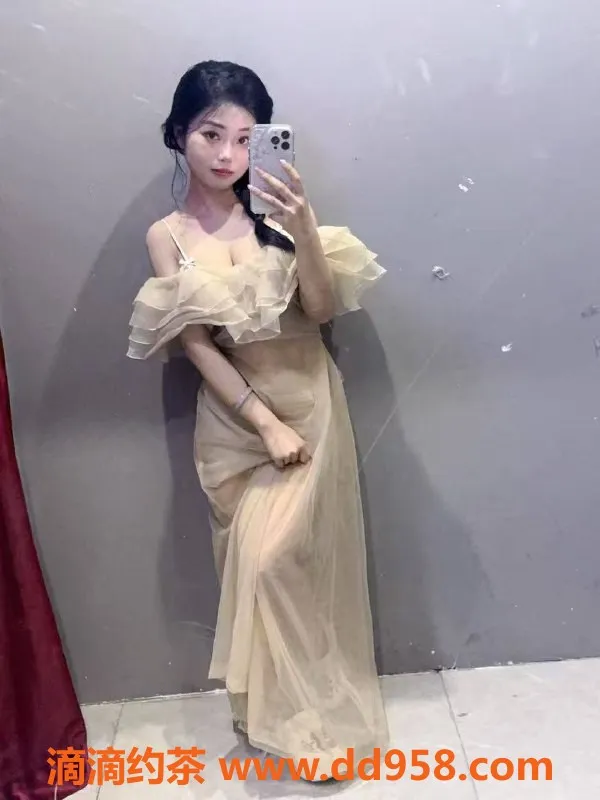 深圳楼凤-福田兰遇蝶，158cm身材C罩杯，1000起消费