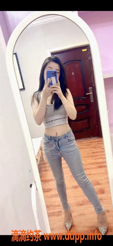 深圳楼凤-龙华小可欣，课费900p，1600pp