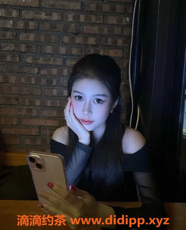 广州楼凤资源信息,天河可可御姐，700元夜课服务，不容错过！