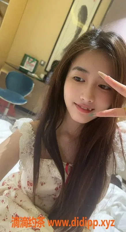 深圳上门服务-福田嫩妹可可，上门服务800P，三点粉