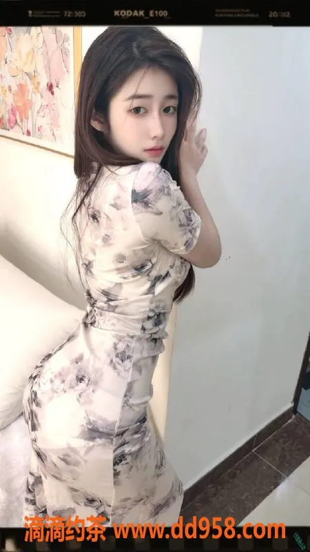 深圳上门服务-福田嫩妹可可，上门服务800P，三点粉