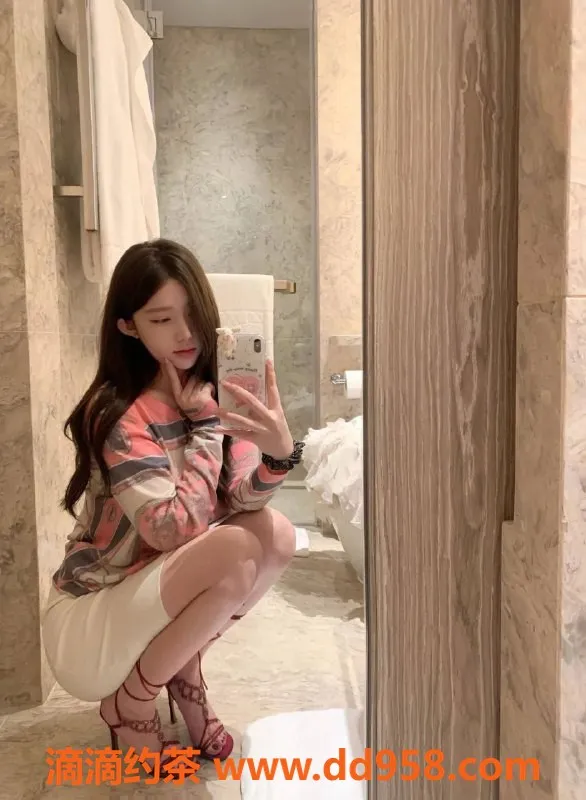 深圳上门服务-福田茜茜：1300P优质上门制服服务