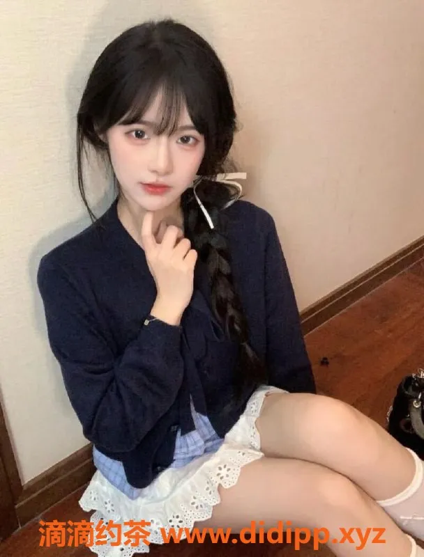 无锡楼凤-梁溪超嫩少女学妹，活泼热情三点环游