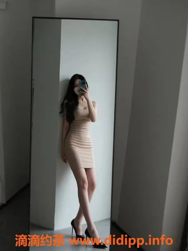 广州抓龙筋-广州黄埔173cm御姐SM调教，55斤多重体验