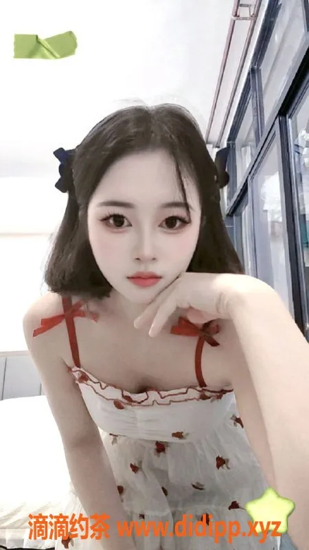 深圳楼凤-深圳南山晚晚，800元上课，制服嫩妹服务