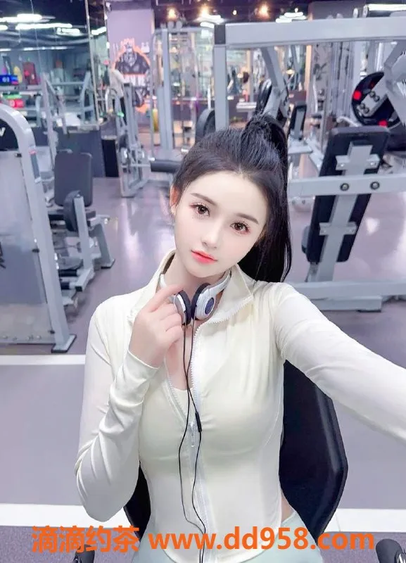 常州楼凤资源信息,金坛模特，168cm大长腿，600元陪浴服务