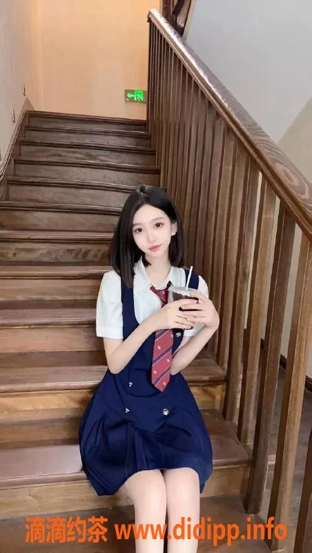 北京楼凤-朝阳百子湾悠悠，165cm白肤嫩妹，千元档