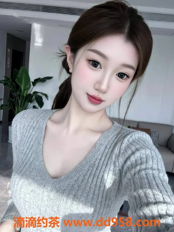 中山楼凤-石岐彤彤，19岁，36C，价格700p，服务超赞！