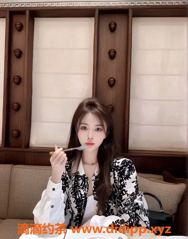 扬州楼凤-扬州浅浅，颜值9.9，服务态度超好！