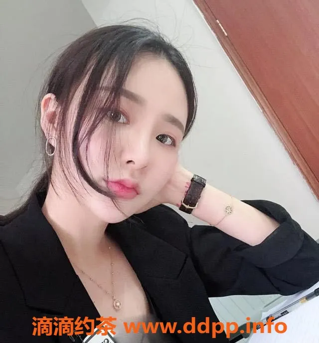 上海楼凤资源信息,上海闵行25岁美眉，600元KH AA服务