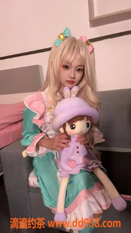 深圳楼凤-龙岗小可爱，152cmB罩杯，800元起