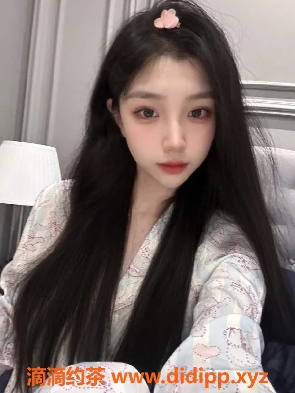 无锡楼凤-梁溪区高颜值丽娜，极品嫩妹等你来约！