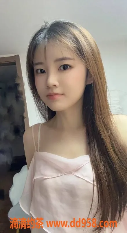 广州楼凤资源信息,顺德柠子，700元嫩妹服务，甜美诱人！