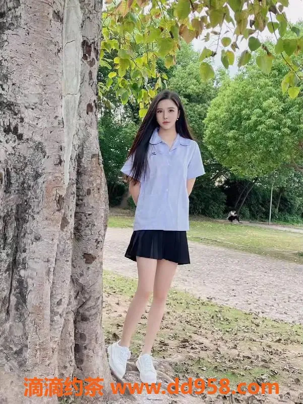 扬州楼凤资源信息,扬州邗江周露思，颜值高，服务好