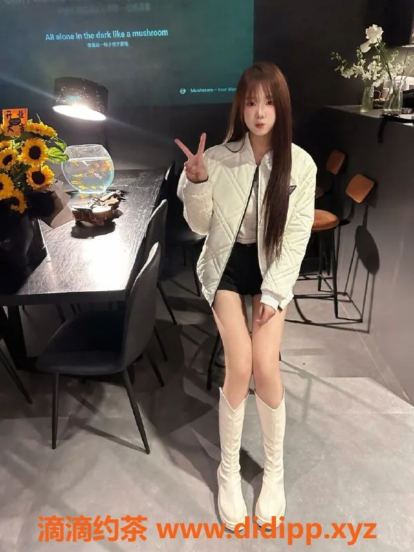 无锡楼凤资源信息,梁溪区高颜值小安，170/52kg，1300元/次