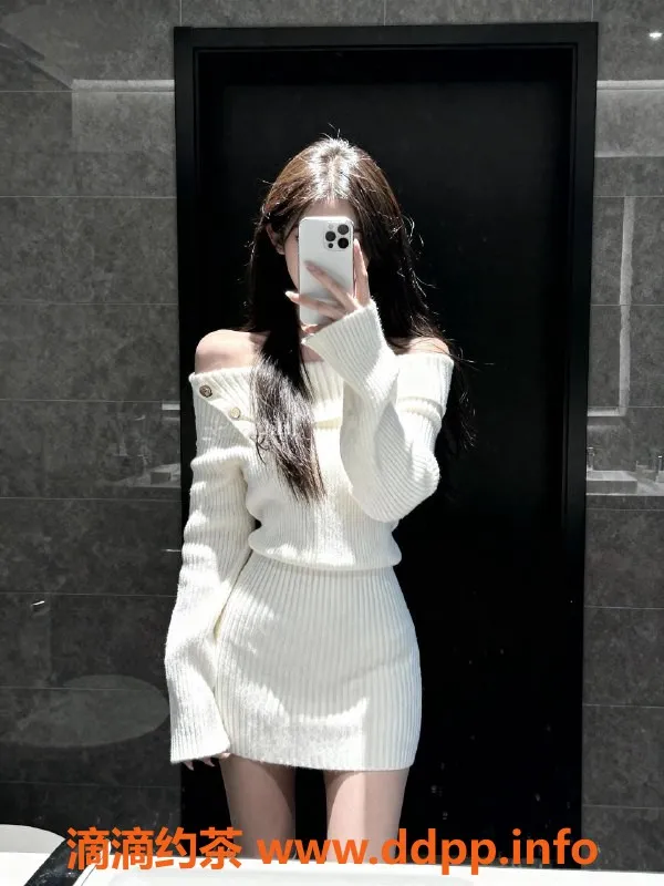 无锡楼凤资源信息,锡山嫩妹超性感陪浴服务，享受深喉刺激