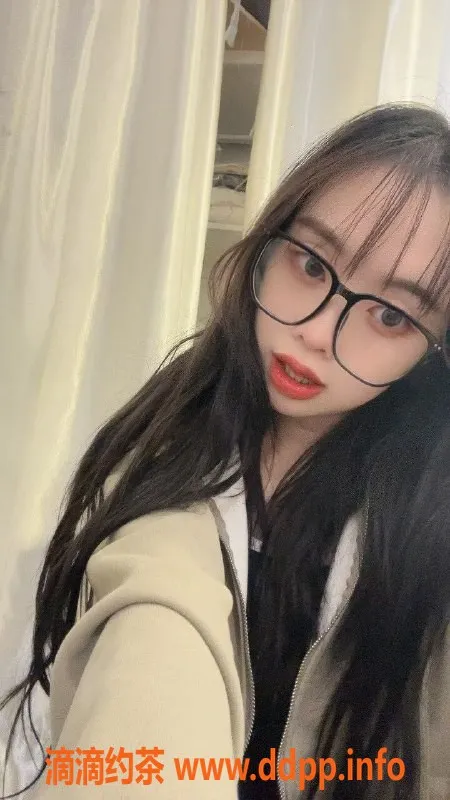 惠州楼凤-大亚湾茵茵，19岁白皮美少女，550p