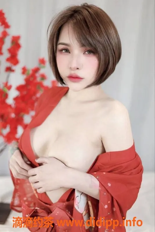 上海楼凤-静安卡拉：165cm、38D、45kg，800元优质服务