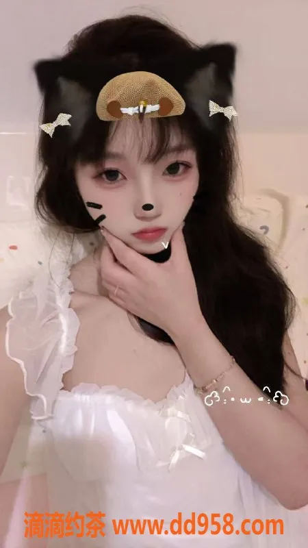 北京楼凤-朝阳京铁瑞园芊语，可双飞173cm 52kg