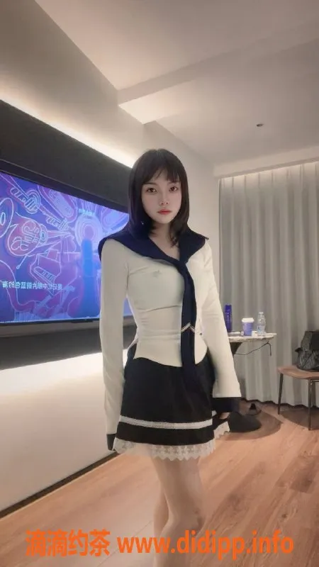 北京楼凤-成都小瓶子，156cm，24岁，茶费6