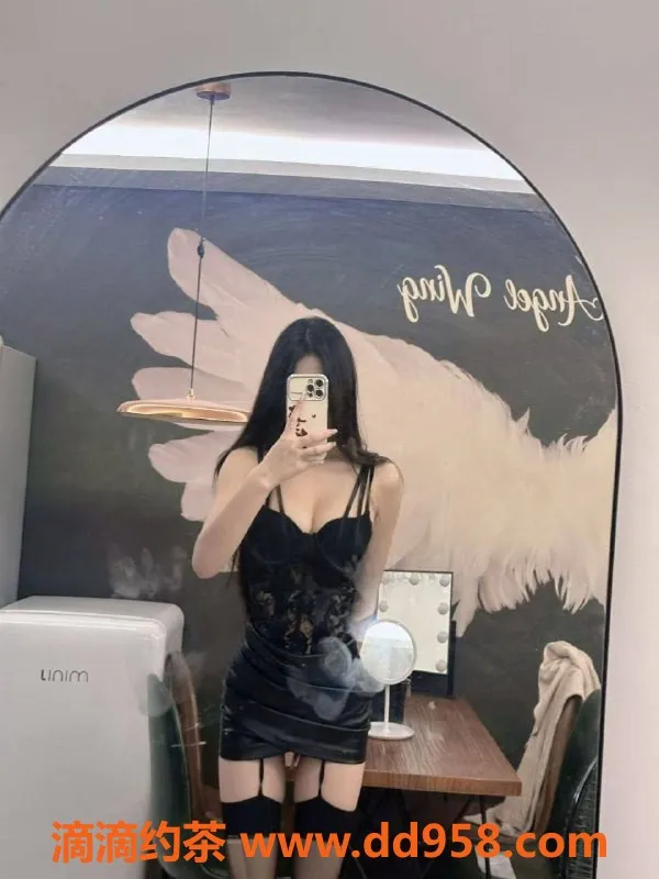 深圳楼凤资源信息,福田区嫩妹月一野，服务超赞，价850起