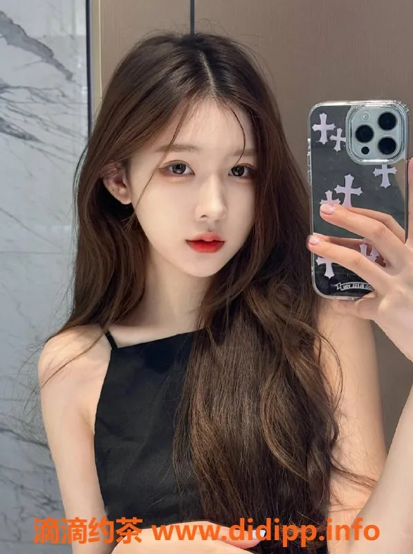 深圳楼凤-福田静雅，20岁165c45kg，服务贴心