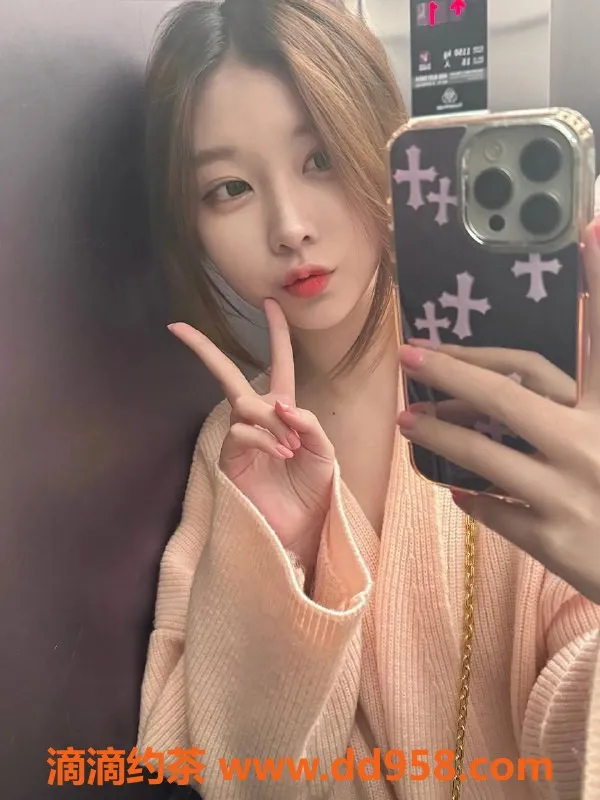 深圳楼凤-福田静雅，20岁165c45kg，服务贴心