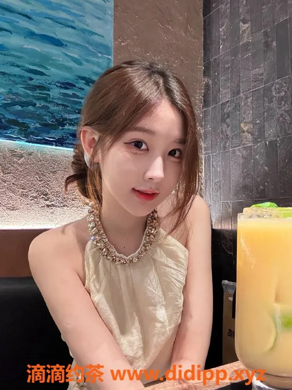 深圳楼凤-福田静雅，20岁165c45kg，服务贴心