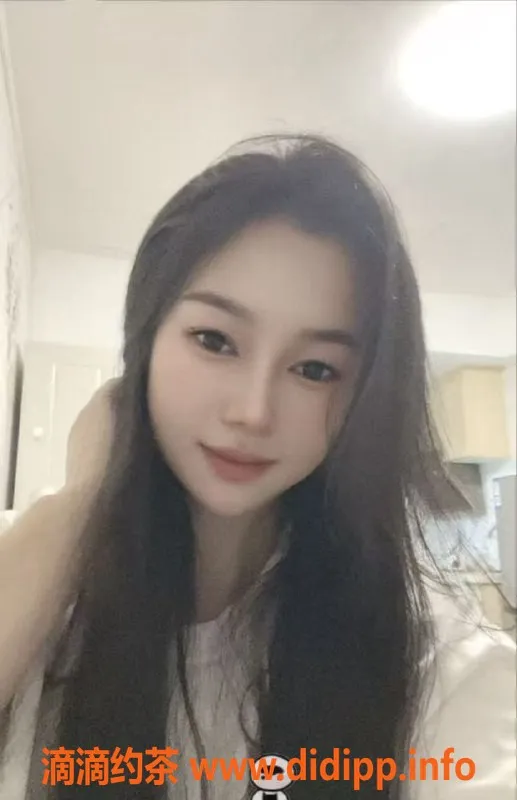 中山楼凤-27岁姗姗，36C胸围，石岐服务优质