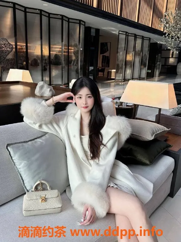 广州楼凤-天河幕雪，800元视频验证，服务贴心！