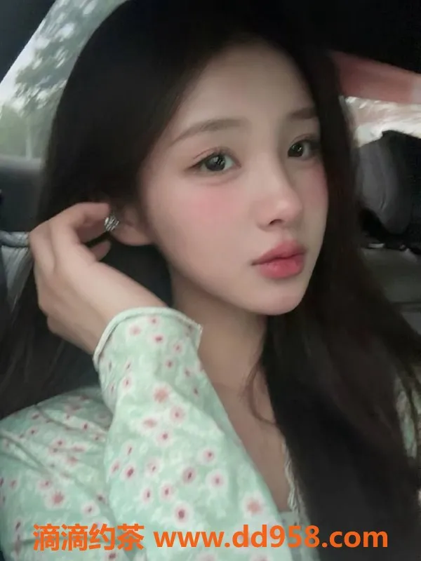 深圳楼凤-南山晓雪，1500元单人，2800元双人服务体验