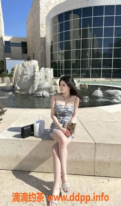 常州楼凤-金坛小马达，163身高C胸，600元精彩陪浴服务