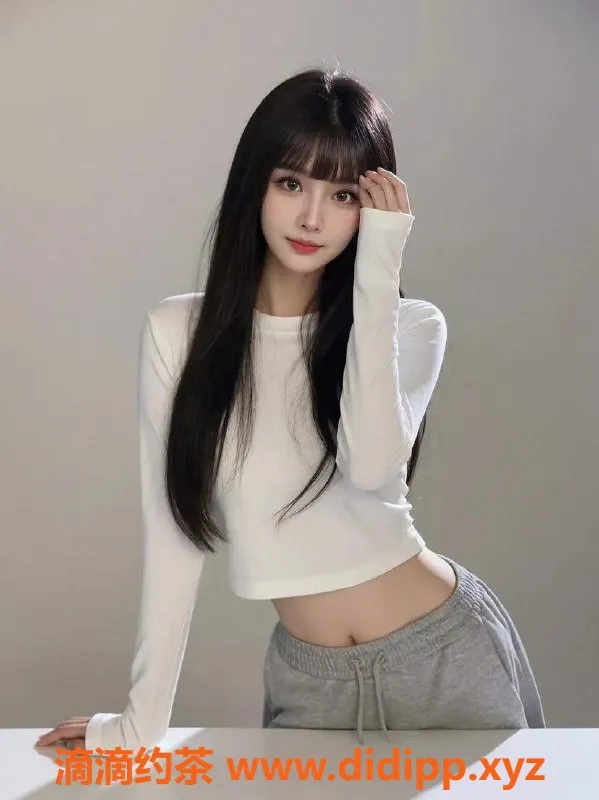 常州楼凤-溧阳小白：170高、97体、只需600元起