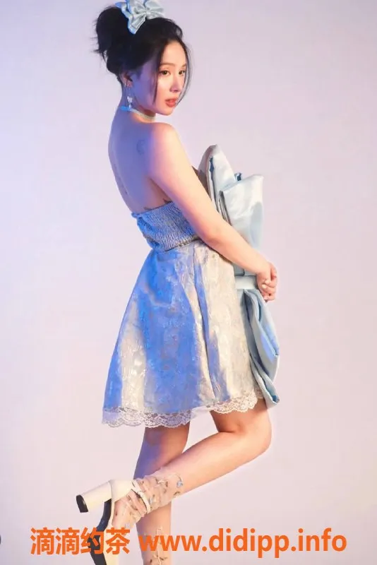 杭州上门服务-美韩混血D胸小姐，22岁175CM，服务超赞！