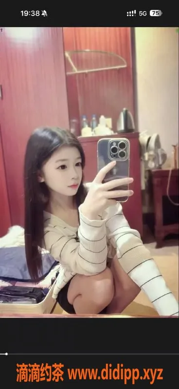 惠州楼凤-惠阳香香，160cm，80斤，18岁，550元服务