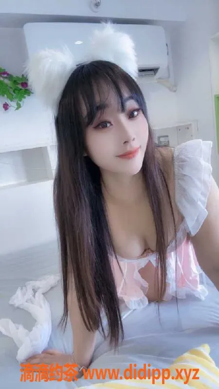 广州楼凤-荔湾甜甜圈，26岁168cm，服务项目全套