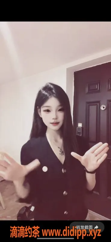 常州楼凤-武进欣欣，173cm/95斤嫩妹，陪浴口交尽享乐趣