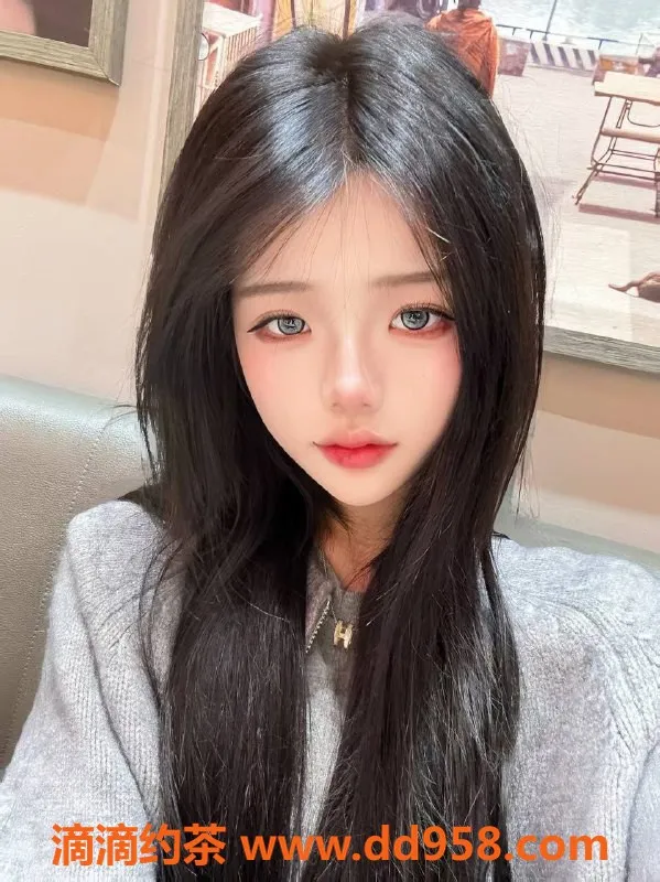 广州楼凤-天河嫩妹雪莉，800元尽享舌吻与69服务