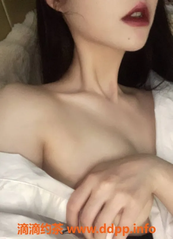 深圳楼凤资源信息,龙岗小贝壳，课费1000p欢迎体验