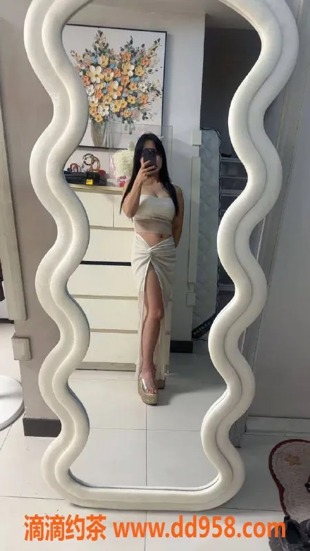 北京楼凤-立水桥妞妞，广东妹子，163cm，98斤，皮肤白嫩