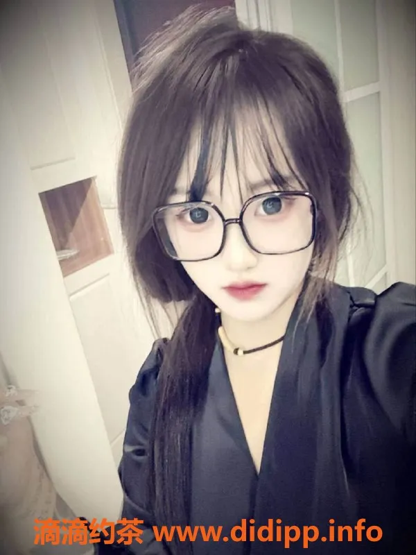 常州楼凤资源信息,新北秋秋，165cm熟女嫩妹，600元陪浴畅享服务