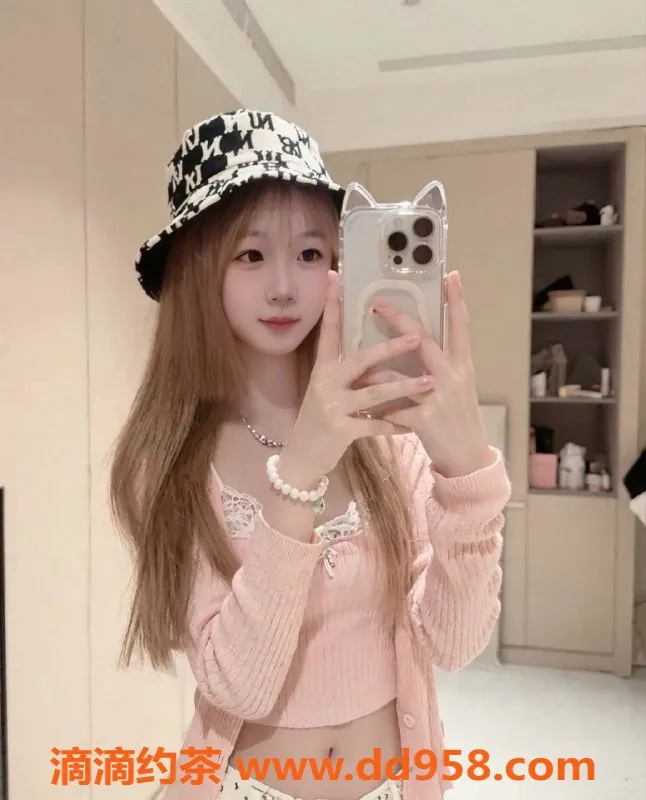 常州楼凤-武进万达欣欣，160cm嫩妹，800元陪浴服务✨