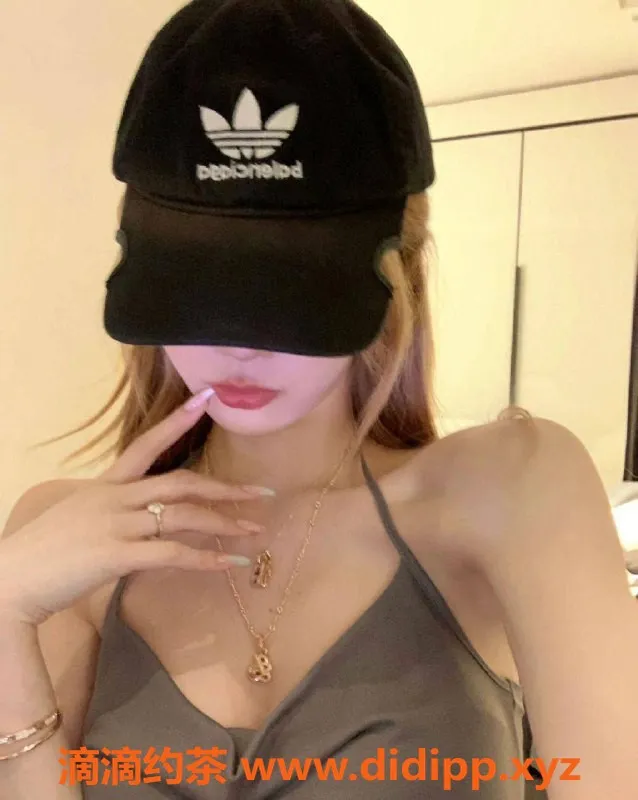 上海楼凤-徐汇依娜，165cm，36D，1200元起服务