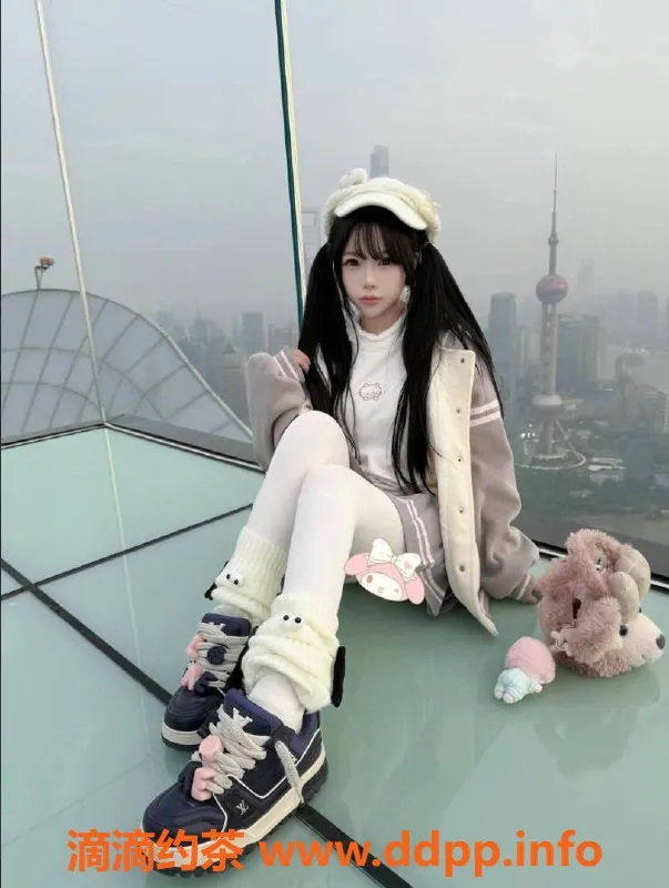 无锡楼凤资源信息,惠山小萝莉，155cm、41kg，1200元享陪浴服务