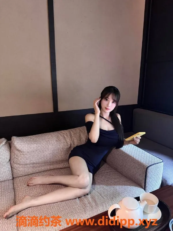 广州楼凤资源信息,天河果果，800元私密服务，等你来体验！