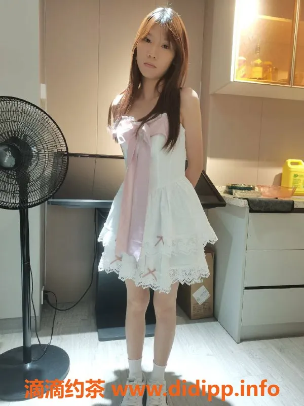 佛山楼凤-南海小静，600元/次，服务好，真心推荐！