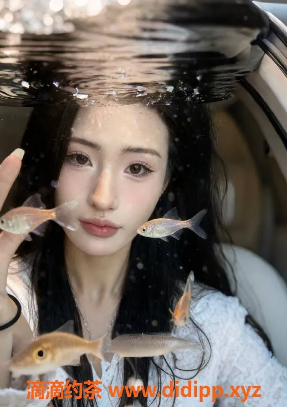 广州楼凤-黄埔kk，700元私密服务，尽享激情时刻