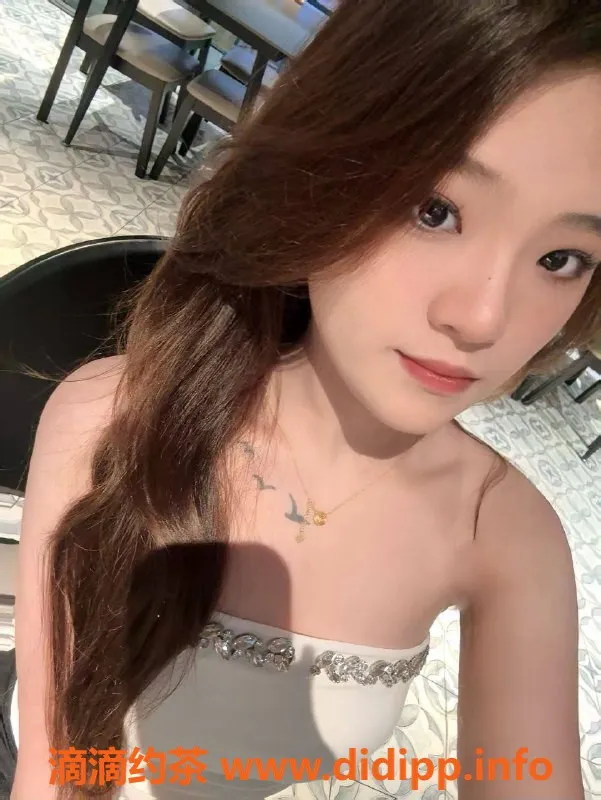 扬州楼凤资源信息,扬州邗江嘉雯儿，优质服务体验，身材超赞